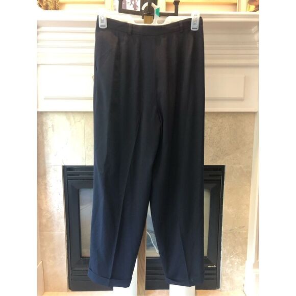 Chaus Women’s Black Elegant 2 Piece Suit Blazer and Pants Size Petite 14 - Picture 7 of 13